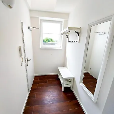 Pb Ferienwohnungen - Fewo 7 - Stilvoll Eingerichtetes Apartment Im Herzen Senftenbergs Exterior photo