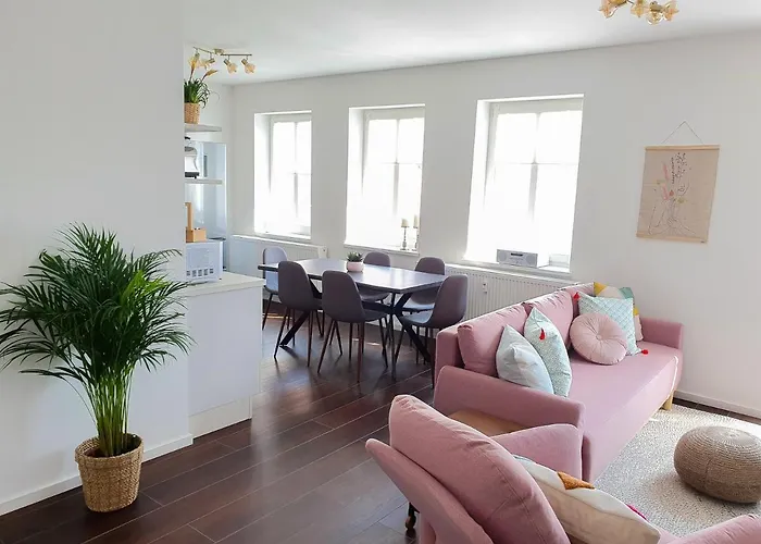 Pb Ferienwohnungen - Fewo 7 - Stilvoll Eingerichtetes Apartment Im Herzen Senftenbergs