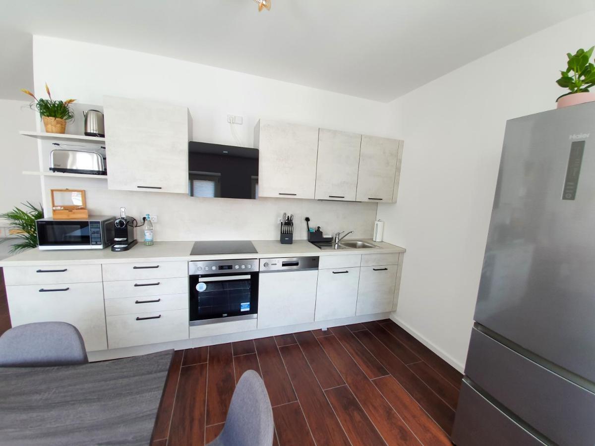 Apartment Pb - 7 - Stilvoll Eingerichtetes Im Herzen Senftenbergs *